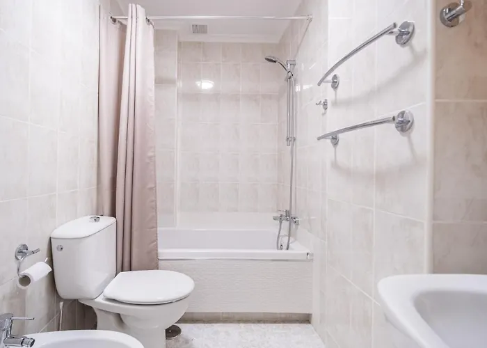 A 3 Minutos De La Playa تورّيفيِخا